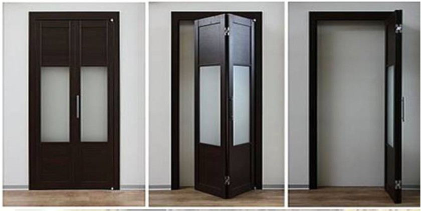Шпонированные двери гармошка с матовыми стеклянными вставками Сургут