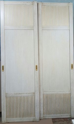 Двери для шкафа купе с фрезеровкой Сургут